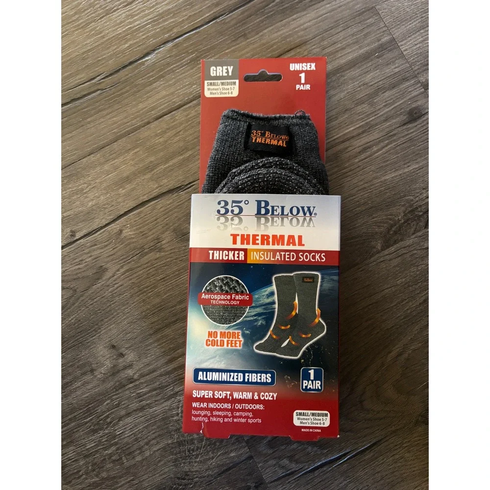 35 Degree Below Thermal‎ Insulated Socks - Small/Medium - NEW in package